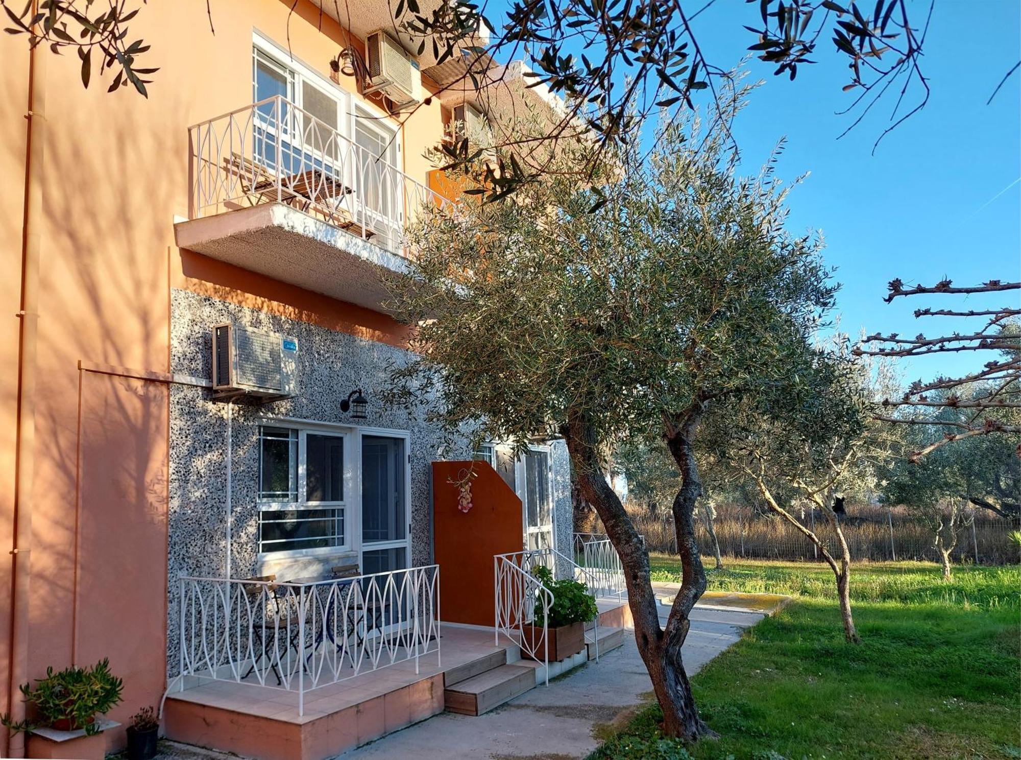 Sand And Sea Kavos Exterior photo