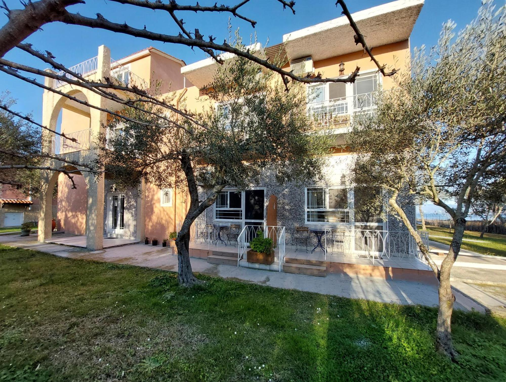 Sand And Sea Kavos Exterior photo