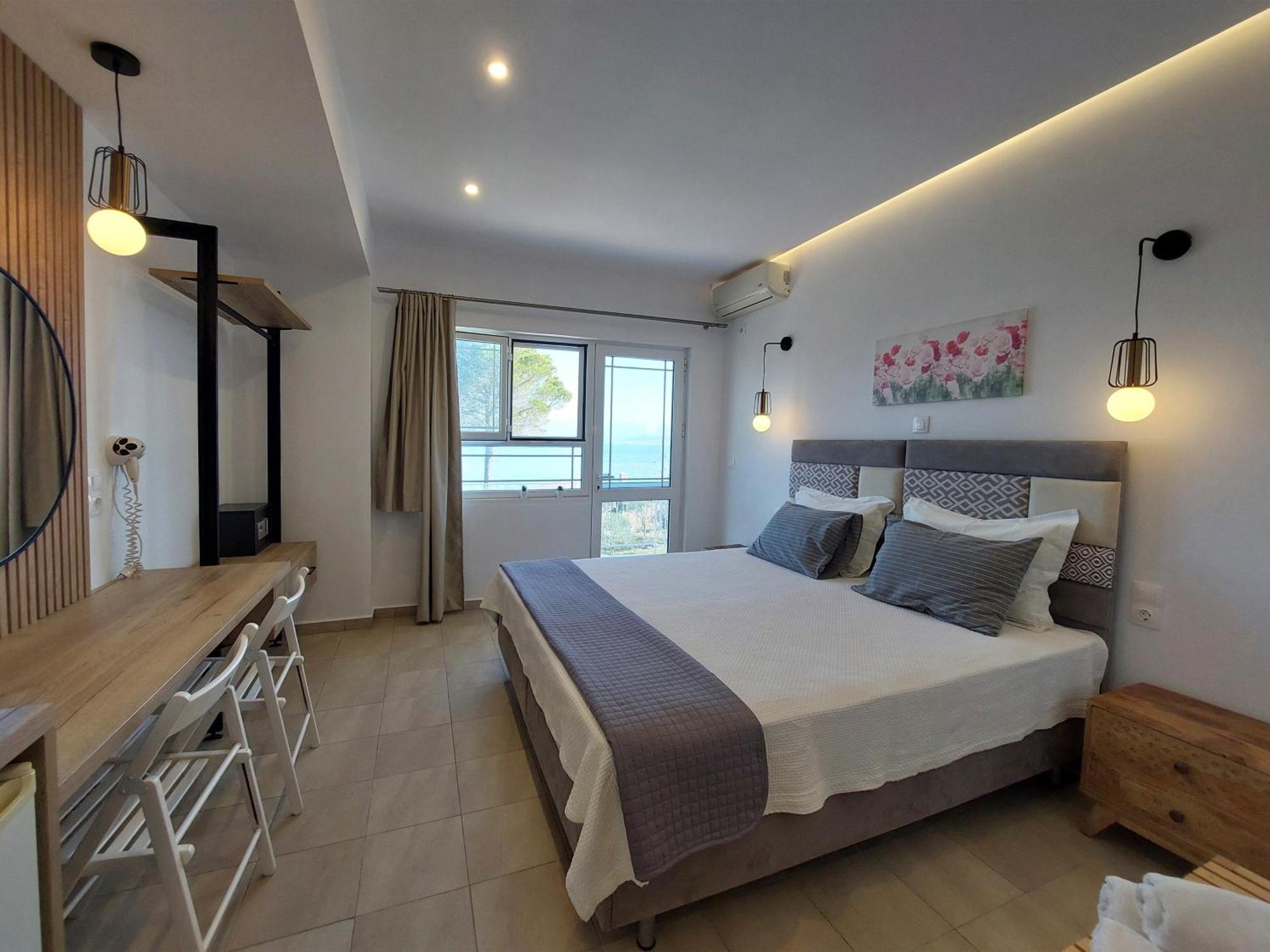 Sand And Sea Kavos Exterior photo
