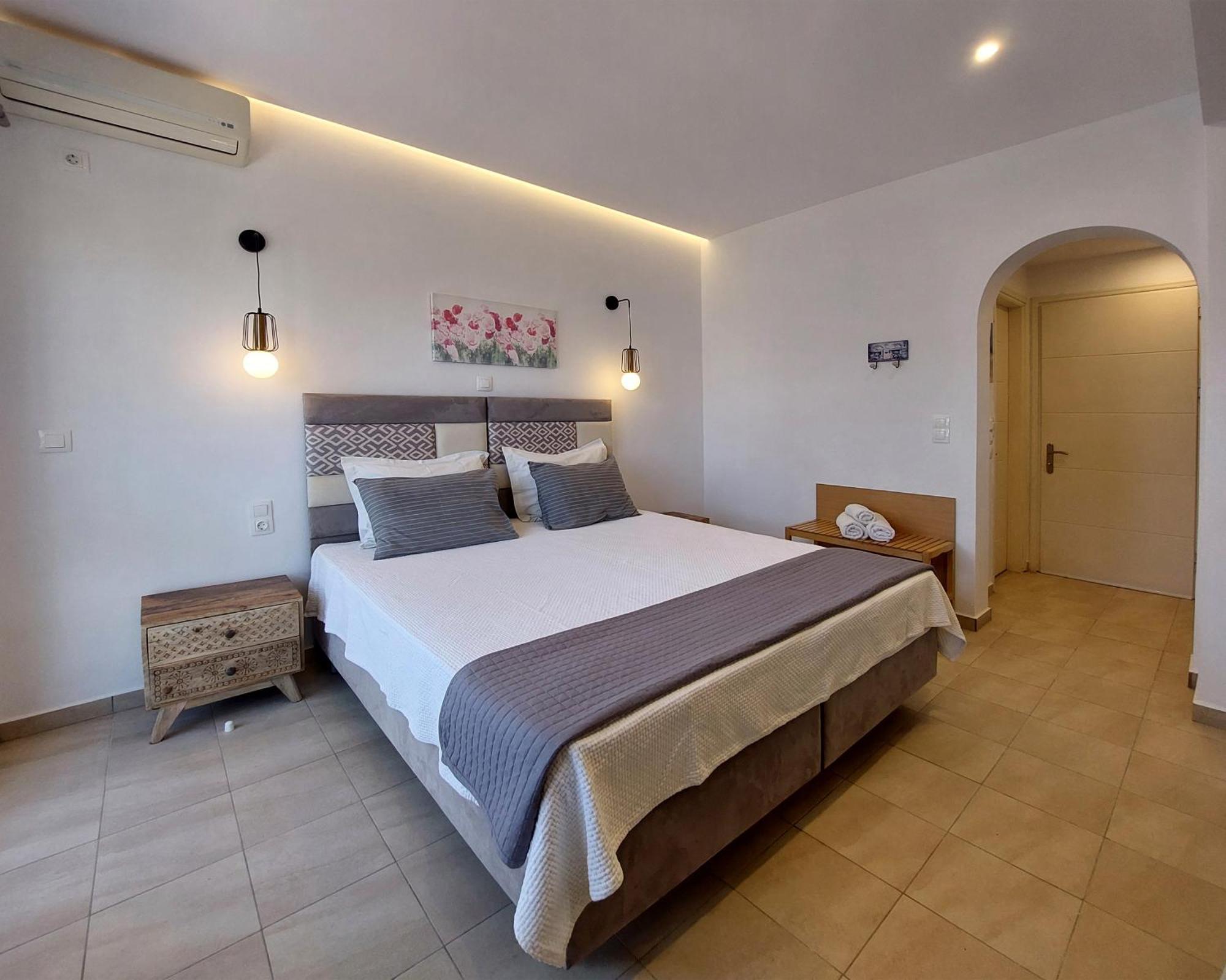Sand And Sea Kavos Room photo